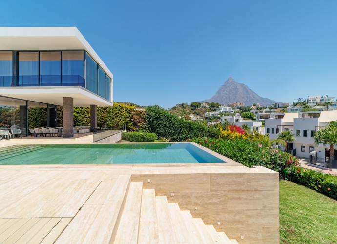 Villa Independiente en Nueva Andalucía Villas en Nueva Andalucia  - 2