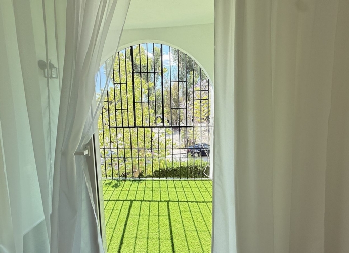 Apartment Middle Floor in Estepona - 3