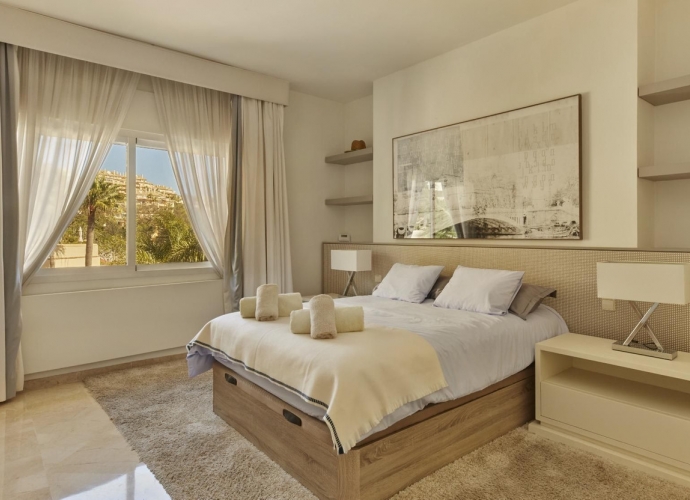 Apartment Middle Floor in Elviria Elviria Hills  - 10