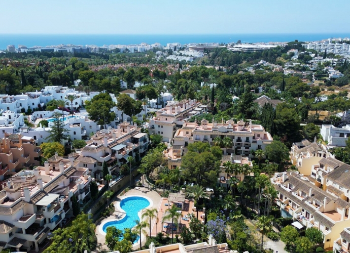 Maison Mitoyenne situé à Nueva Andalucía - 1