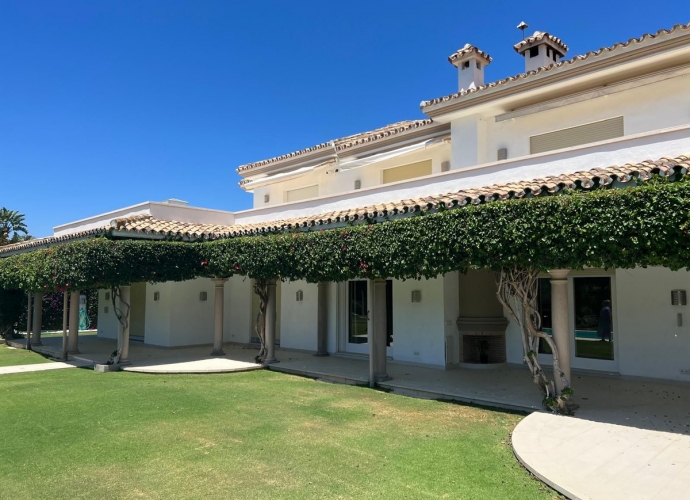 Villa Independiente en New Golden Mile - 1