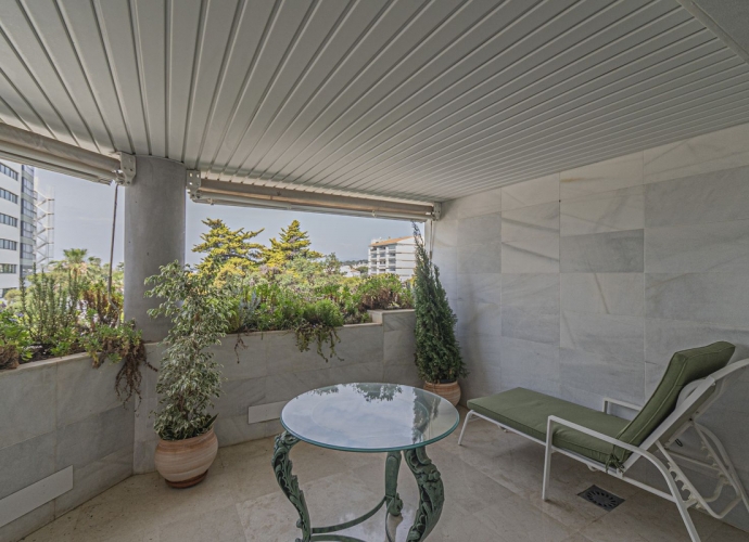 Apartamento Planta Media en The Golden Mile - 4