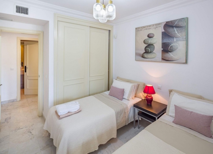 Appartement milieu d’Etage situé à Puerto Banús - 3