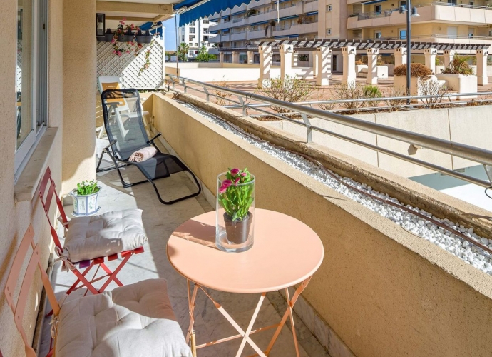 Appartement milieu d’Etage situé à Puerto Banús - 4