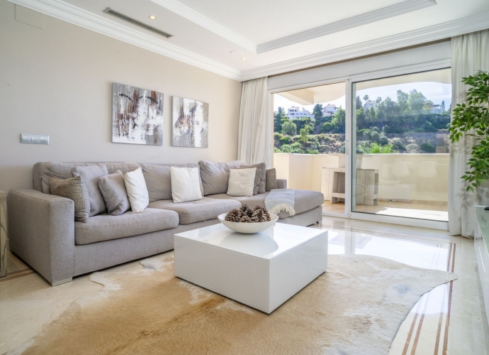 Apartamento Planta Baja en Nueva Andalucía Aloha Hill Club  - 10