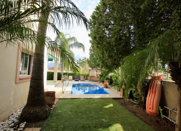 Villa Independiente en Guadalmina Alta - 9