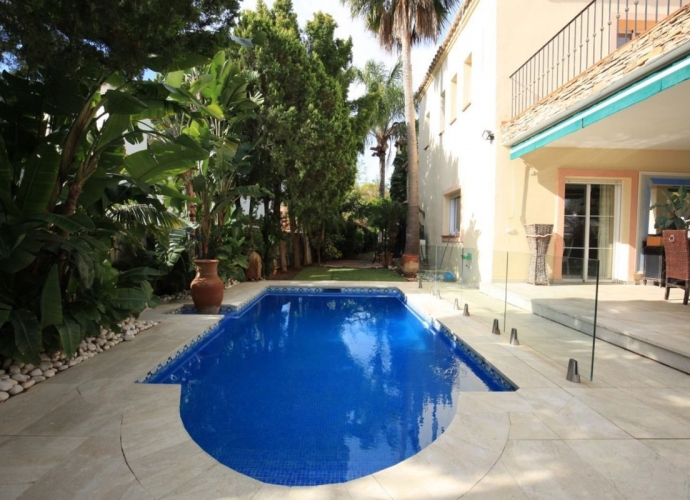 Villa Independiente en Guadalmina Alta - 10