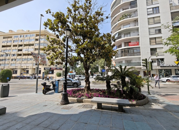 Appartement milieu d’Etage situé à Marbella Apartamentos en el centro de Marbella  - 1