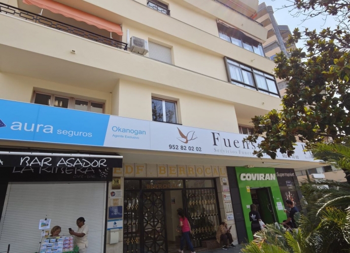 Appartement milieu d’Etage situé à Marbella Apartamentos en el centro de Marbella  - 2