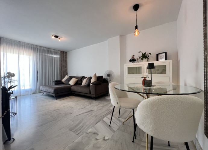 Appartement milieu d’Etage situé à Benahavís - 8
