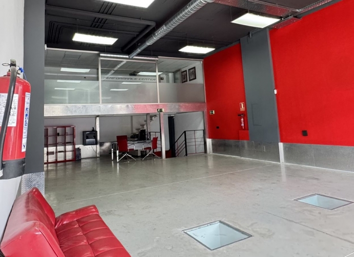 Commercial Business en Puerto Banús - 2