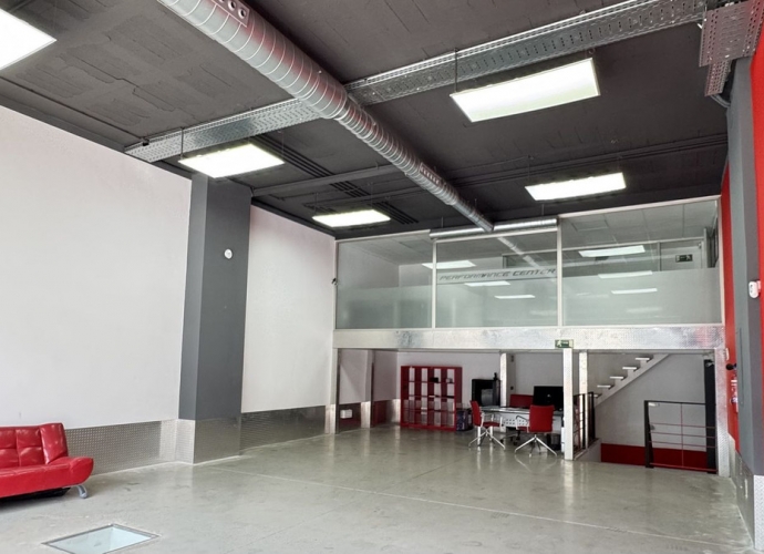 Commercial Business en Puerto Banús - 4