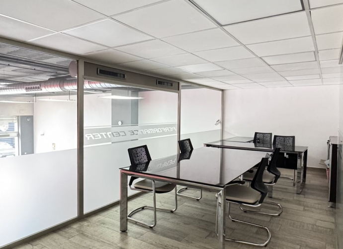 Commercial Business en Puerto Banús - 8