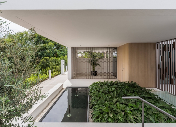 Villa Semi Detached in The Golden Mile - 7