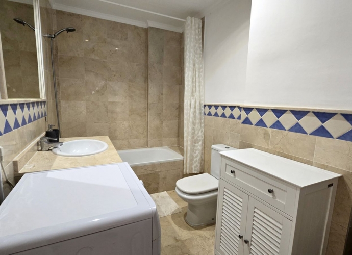 Apartment Middle Floor in Nueva Andalucía River Garden  - 9