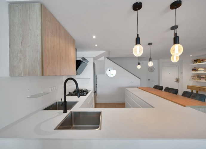 Townhouse Terraced in The Golden Mile - 4