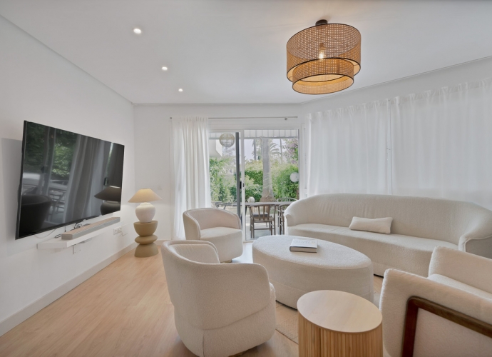 Townhouse Terraced in The Golden Mile - 8