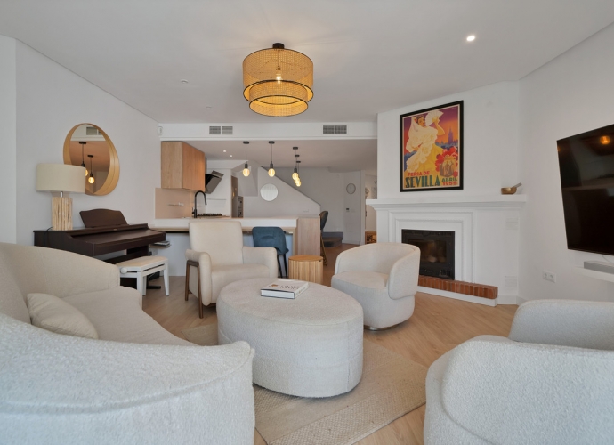 Townhouse Terraced in The Golden Mile - 9