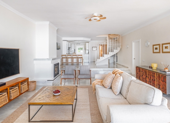 Townhouse Terraced in Aloha - 10