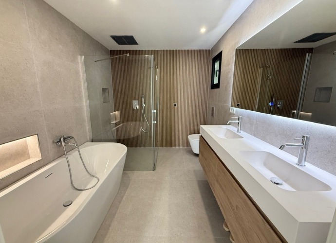 Apartamento Planta Baja en Guadalmina Baja Alhambra del Golf  - 8