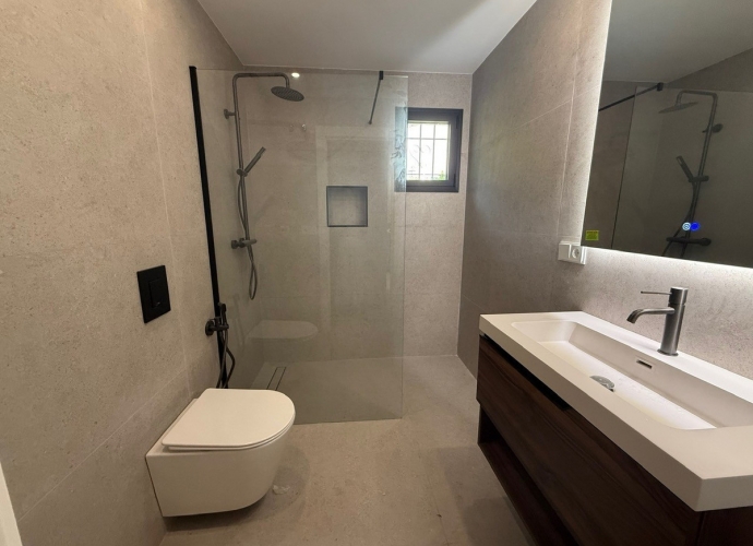 Apartamento Planta Baja en Guadalmina Baja Alhambra del Golf  - 10