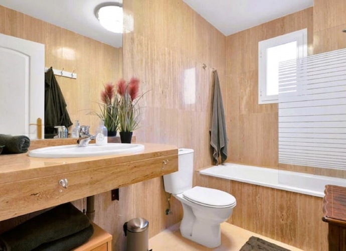 Appartement milieu d’Etage situé à Elviria - 9