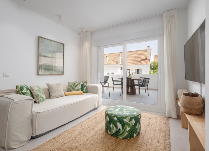 Apartamento Planta Media en Nueva Andalucía La Maestranza  - 3