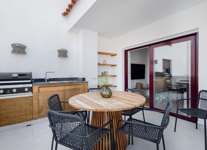 Apartamento Planta Media en Nueva Andalucía La Maestranza  - 4