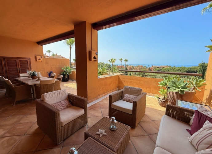 Apartment Middle Floor in Bahía de Marbella Gran Bahía  - 3