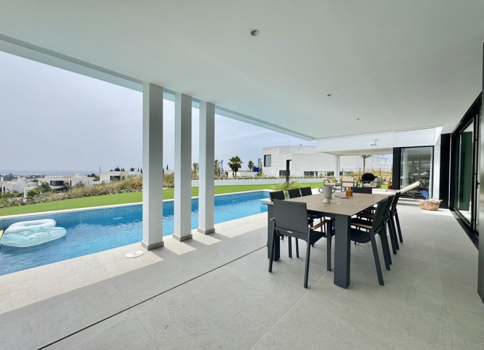 Villa Independiente en Cancelada - 10