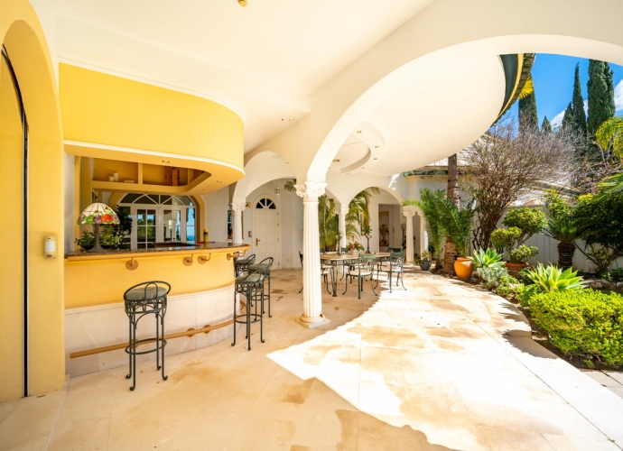 Villa Detached in Sierra Blanca - 10