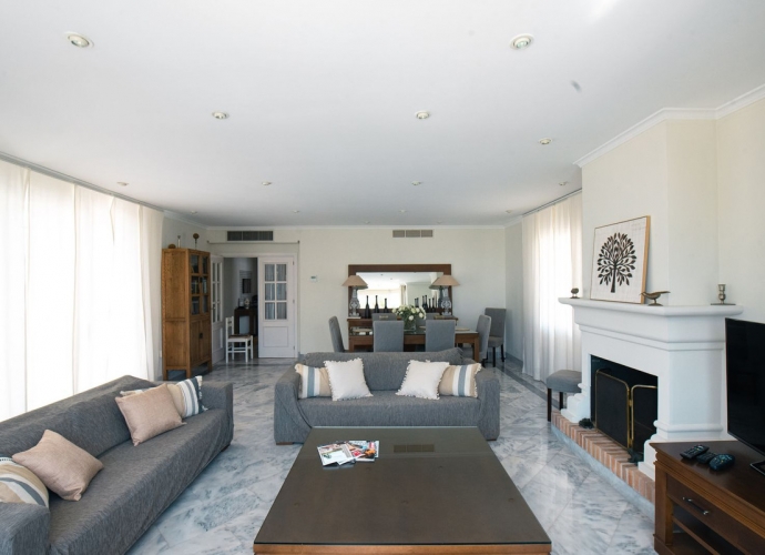 Apartamento Planta Media en Elviria White Pearl Beach  - 8