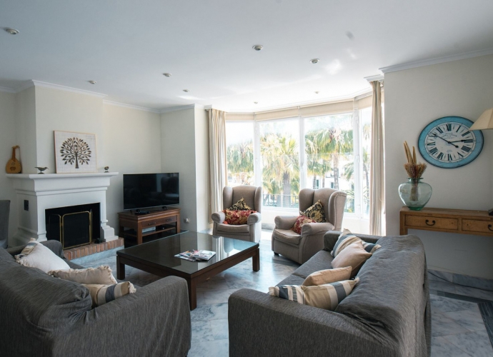Apartamento Planta Media en Elviria White Pearl Beach  - 9