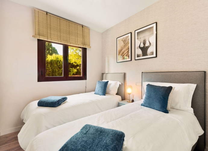 Apartment Middle Floor in Benahavís - 9