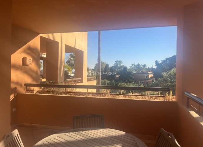Appartement milieu d’Etage situé à Bahía de Marbella - 8