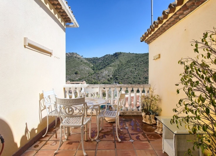 Maison de Ville situé à Benahavís - 2