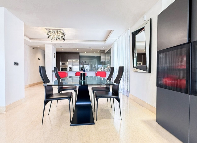 Apartamento Planta Media en Benahavís Apartamentos de Nueva Construcción en Benahavís  - 2