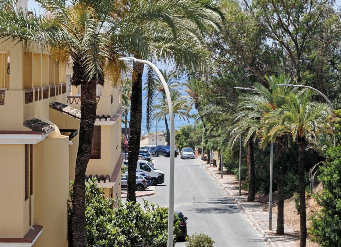 Appartement milieu d’Etage situé à Elviria - 2