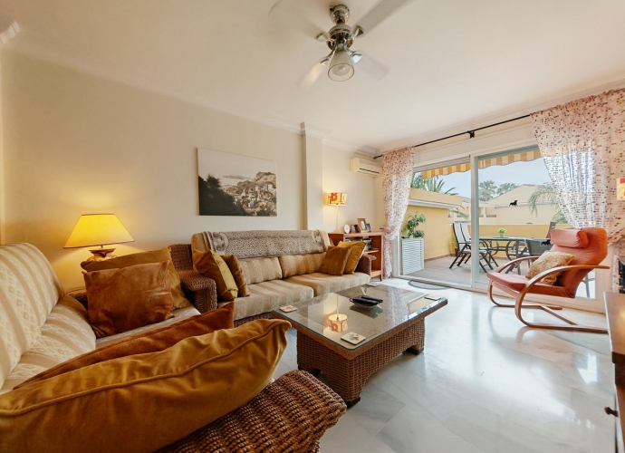 Appartement milieu d’Etage situé à Elviria - 4