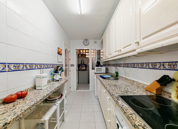 Appartement milieu d’Etage situé à Elviria - 9
