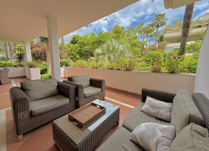 Apartment Ground Floor in The Golden Mile Lomas del Rey  - 3