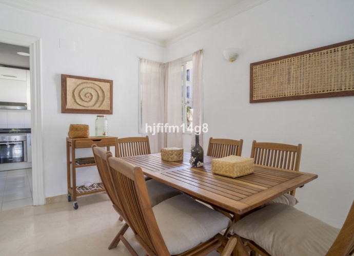 Appartement milieu d’Etage situé à Benahavís - 7