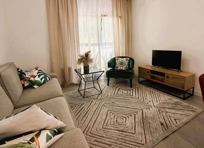 Apartamento Planta Media en Cancelada - 1