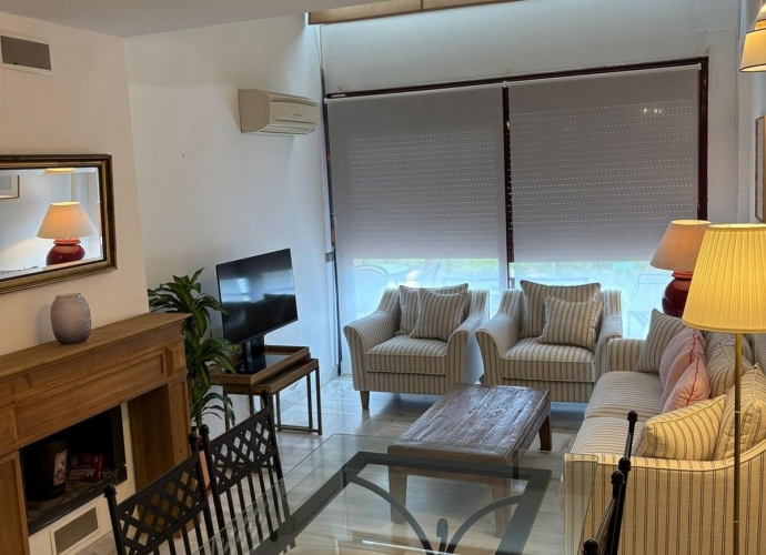Appartement milieu d’Etage situé à Benahavís - 2