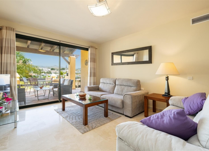 Ático en New Golden Mile - 2