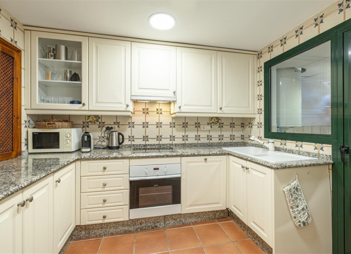 Ático en New Golden Mile - 9