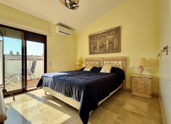 Apartamento Planta Baja en The Golden Mile Coto Real  - 10