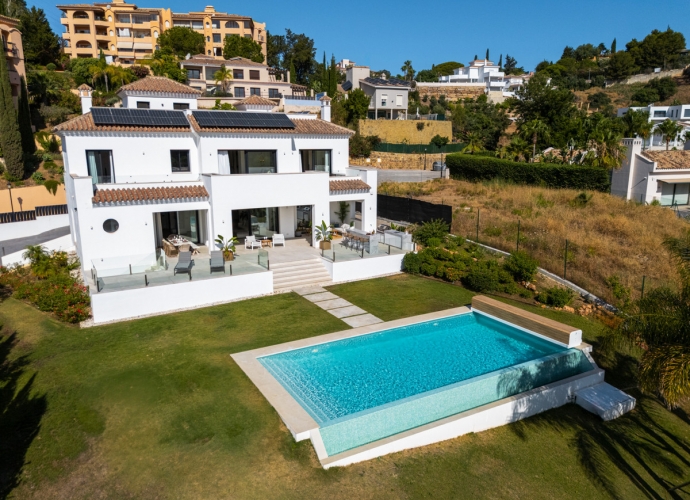 Villa indépendante situé à Elviria - 10