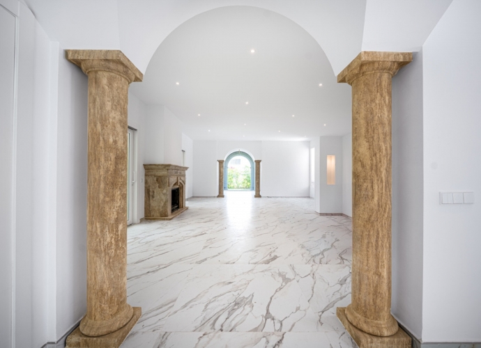 Villa Detached in Marbella - 7