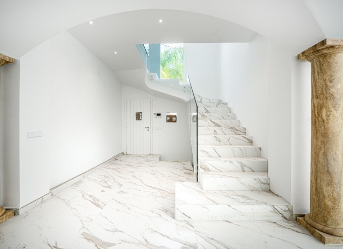 Villa Detached in Marbella - 8